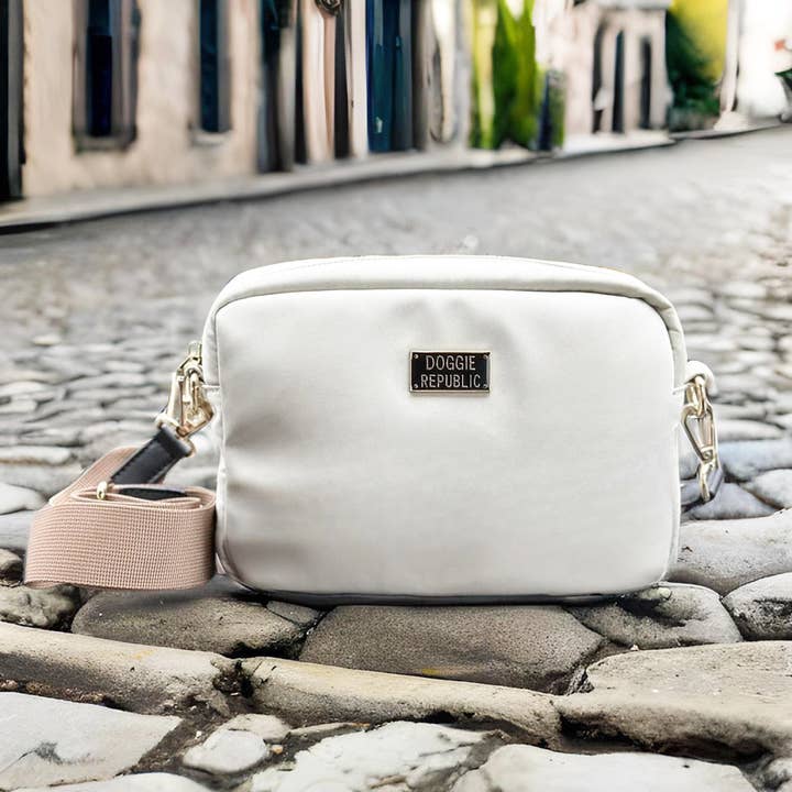 Doggie Republic - Wholesale Pet Carrier - Dog - The Doggie Bag - Latte4