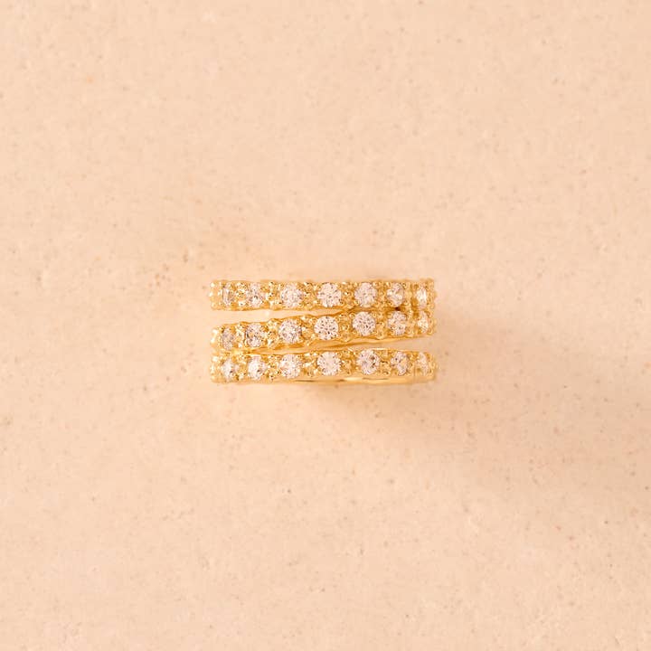 Anillo Amalia | Joyería de regalo en oro resistente al agua para venta al por mayor de Agapée Jewelry