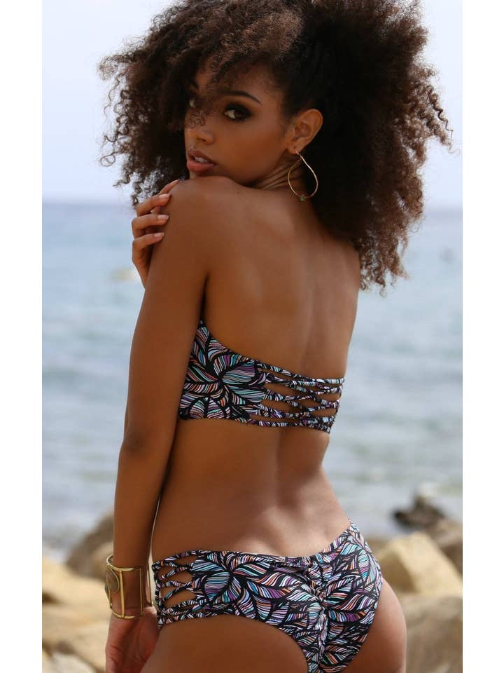 Forever Young Swimwear - Venta al por mayor Parte superior de bañador - Mujer - Top de bikini bandeau con tirantes Banzai Beach5