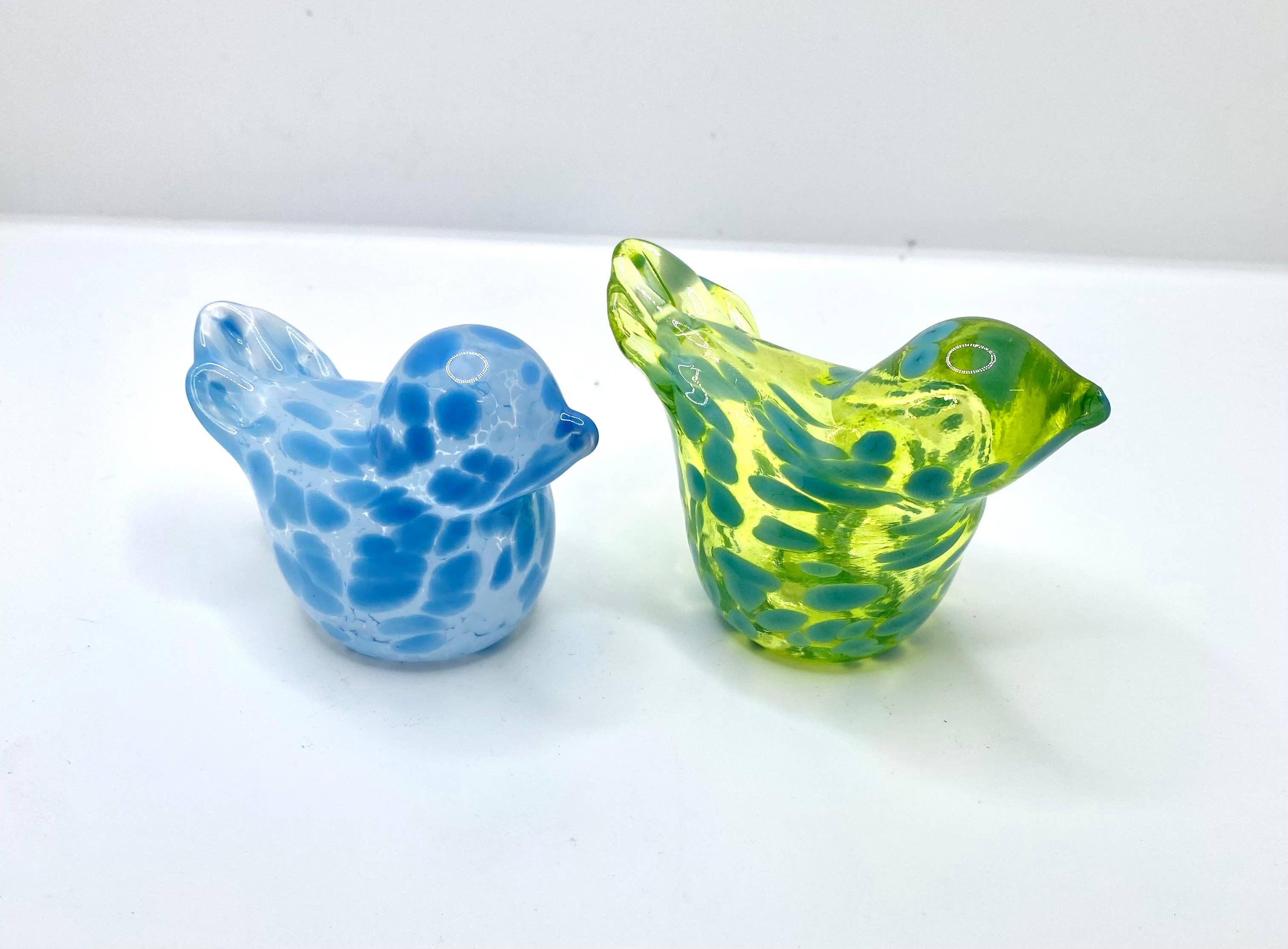 Alice Sturzinger LLC - Venta al por mayor Figura decorativa - Figurita de Cristal Soplado Pajarito de Inspiración -12 Opciones de Color21