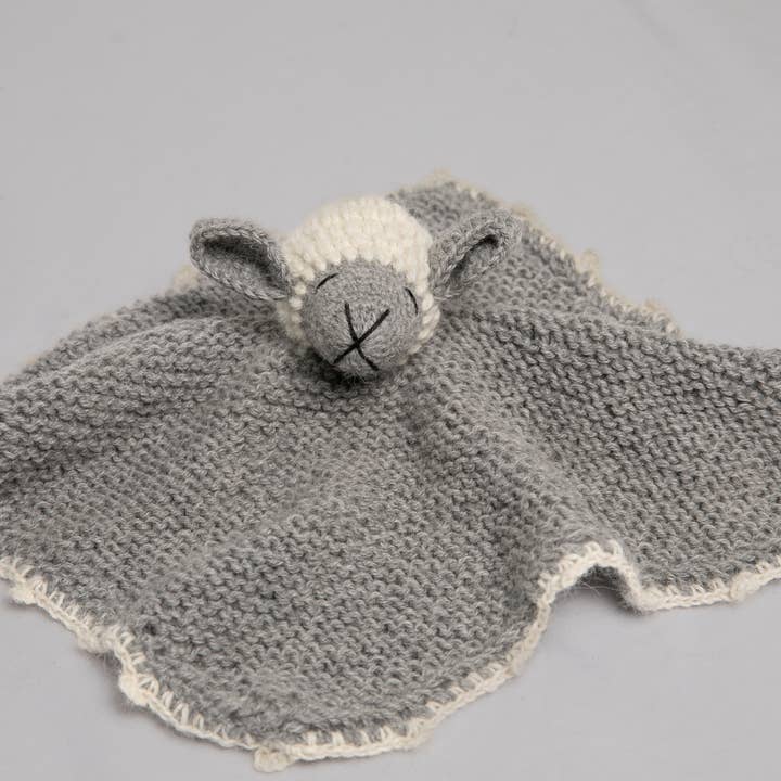 Awamaki - Wholesale Security/Cuddle Blanket - Baby - Muku Lamb Lovey