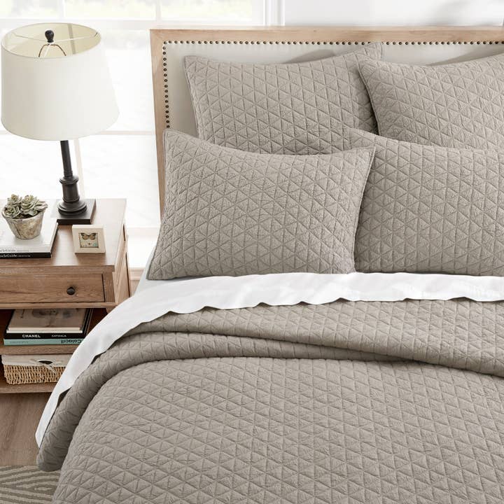 Levtex Home - Wholesale Bedding Set - Rowan Quilt Set