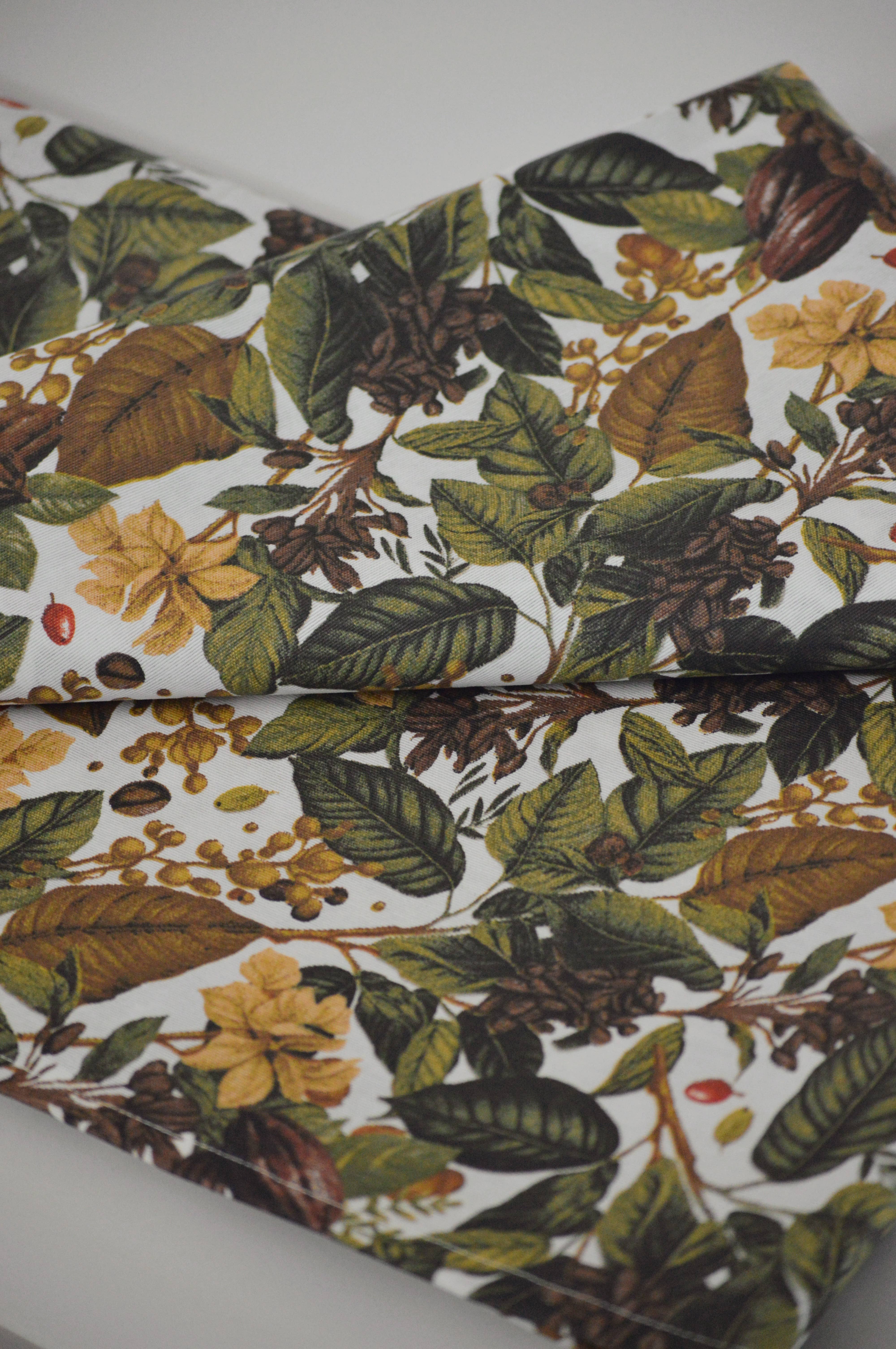 Huca Home - Wholesale Tablecloth - LEAF STAIN RESISTANT TABLECLOTH 1