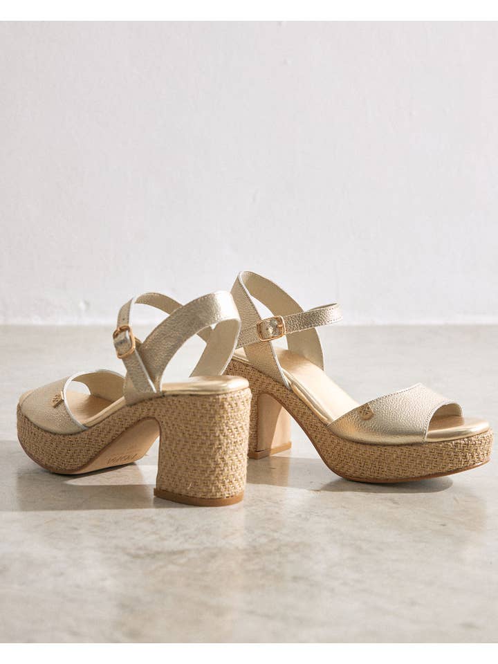 POPA - Wholesale Platform Heels - Women's - Daira Gold Laminated Galaxy Sandal6