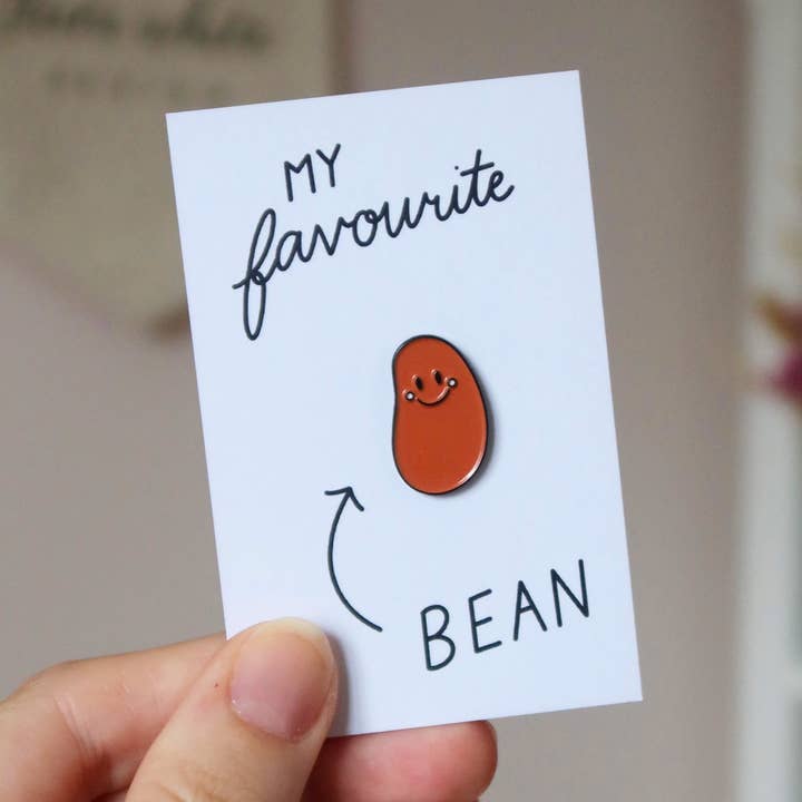 Spilla in Smalto a Forma di Fagiolo | Regalo per Migliore Amico per la vendita all'ingrosso da parte di Stay Soft Co