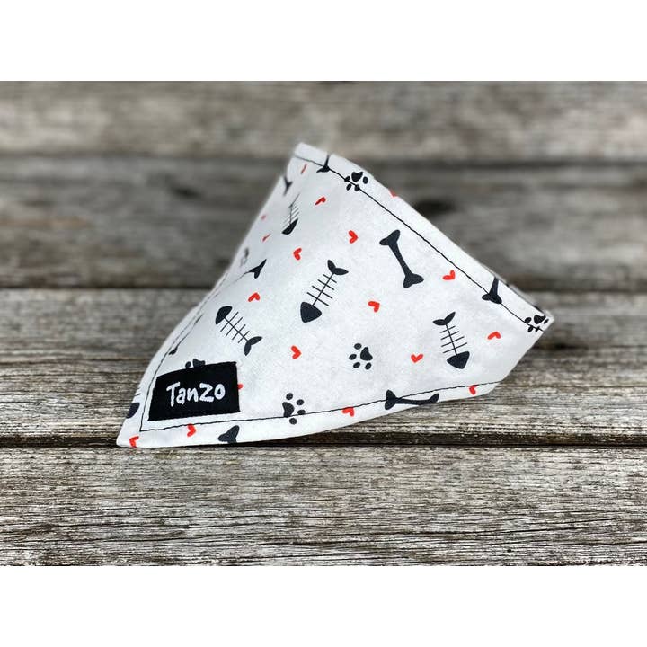 Créations Tanzo - Venta al por mayor Bufanda - Gatos y perros - Pañuelo para gato, blanco con huesos y peces