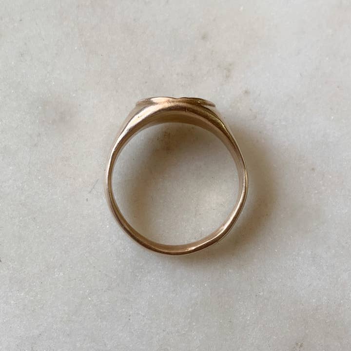 Mimosa Handcrafted - Wholesale Signet Ring - PELICAN SIGNET RING