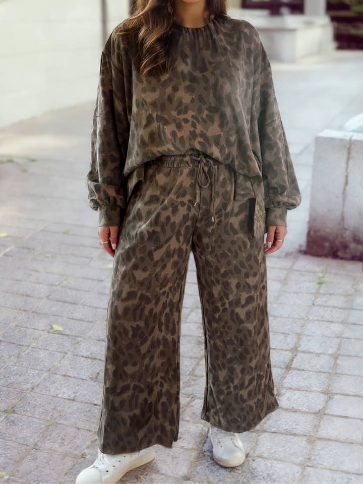 Leopard Raw Seam Patchwork Pullover Drawstring Pant Set for wholesale by 1 the Woman