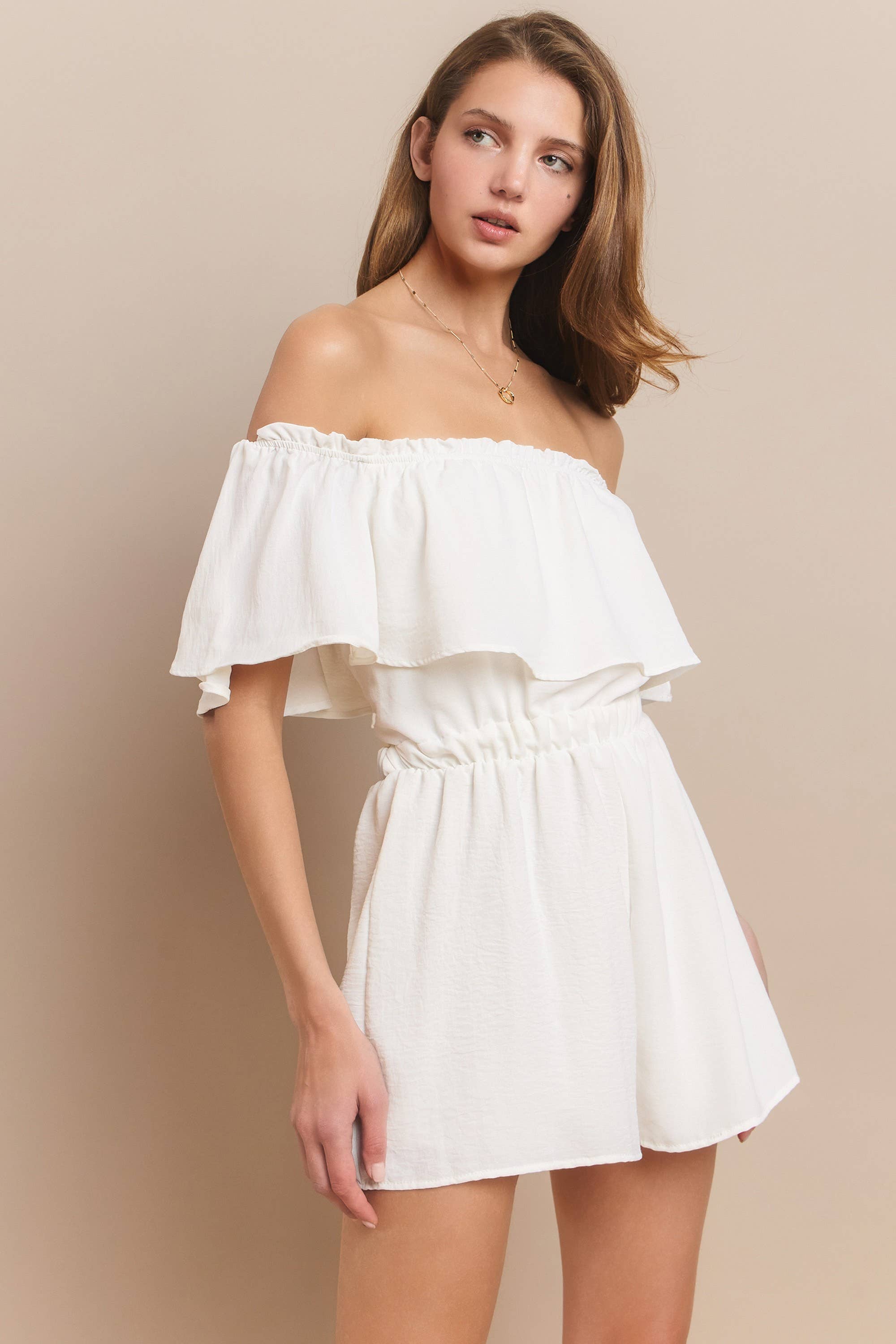 WISTERIA LANE – wholesale Romper – Women's – ON-OR-OFF SHOULDER SOLID CREPE ROMPER - 4350 WHITE4