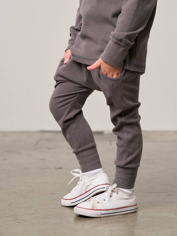 Little Bipsy - Wholesale Lounge Sweatpants/Joggers - Kids - Ribbed Jogger - Graphite3