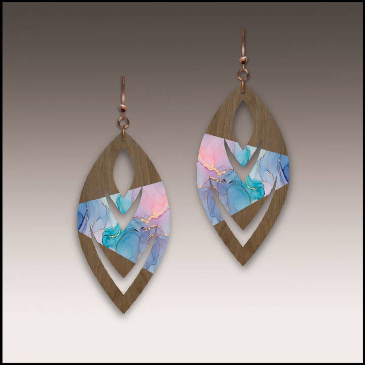 Massivt valnöt Trä Örhängen-A41W för wholesale av Willow by Illustrated Light