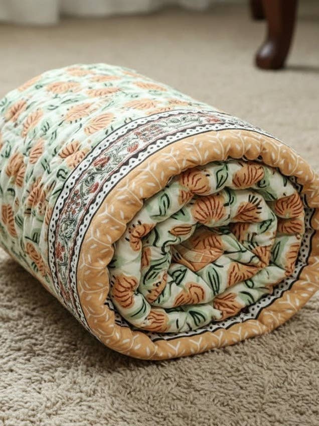 Biologisch Katoenen Perzik Cobbler Quilt Handgemaakt in Jaipur voor wholesale door Akshu & Ameirah