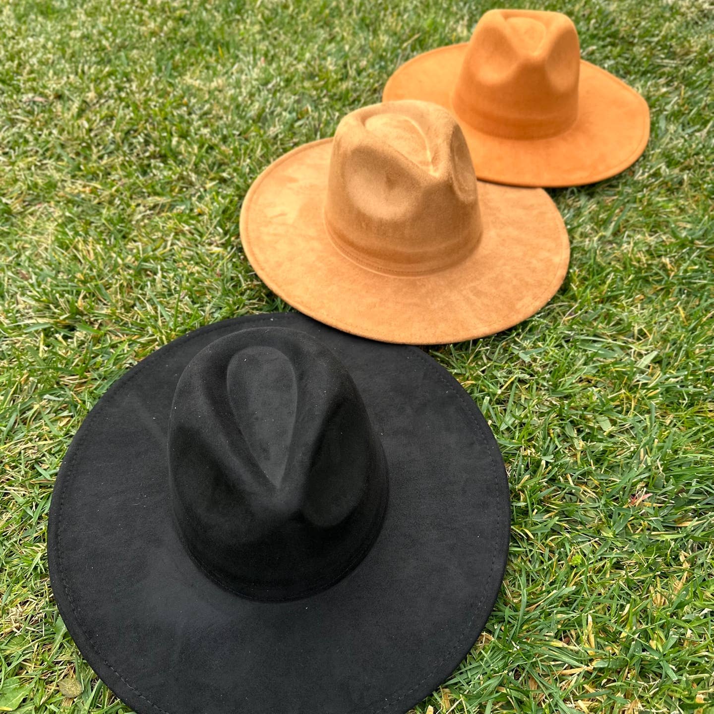 Queens INC - Wholesale Fedora - Women's - Fashion Classic Wide Brim Premium Suede Hat21