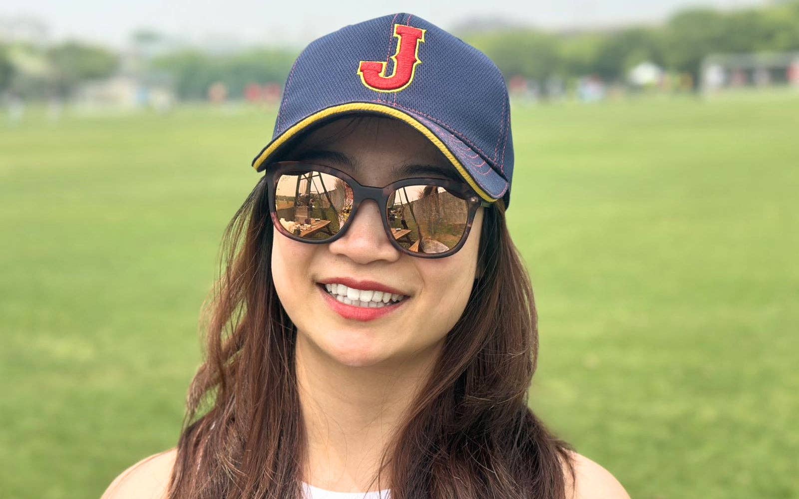 Black Shades - Wholesale Sunglasses - Women's - Naughty Peach5