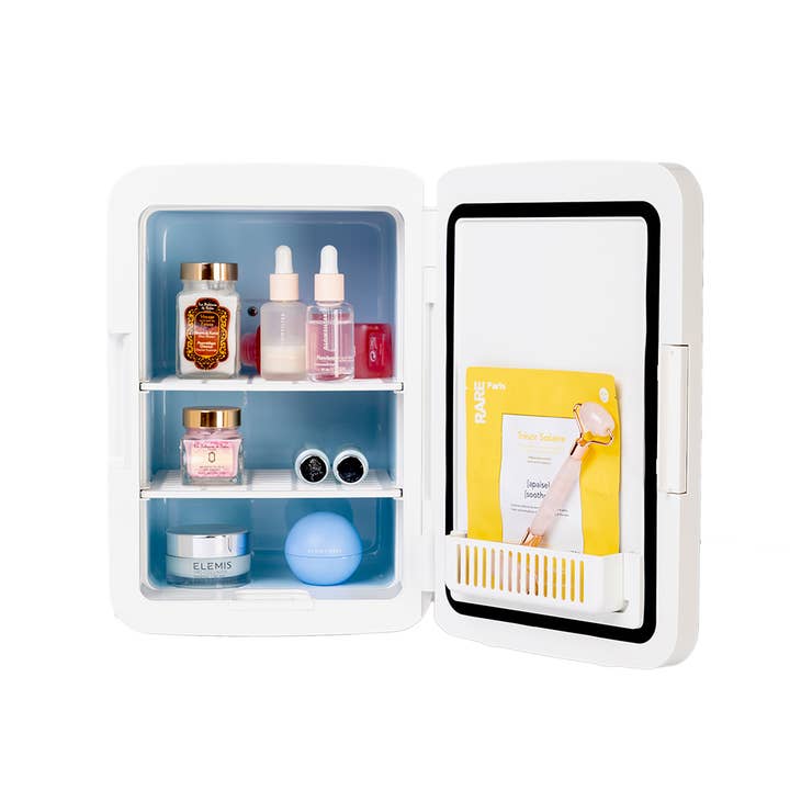 Flamingueo - Wholesale Portable/Mini Fridge - Mini Cosmetic fridge 10L with Mirror & LED with EUROPEAN PLUG