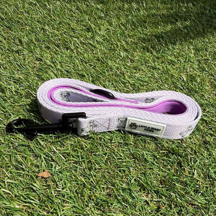 Guinzaglio per cani viola con koala - Kiss & Koala per la vendita all'ingrosso da parte di Littlewoofpaws