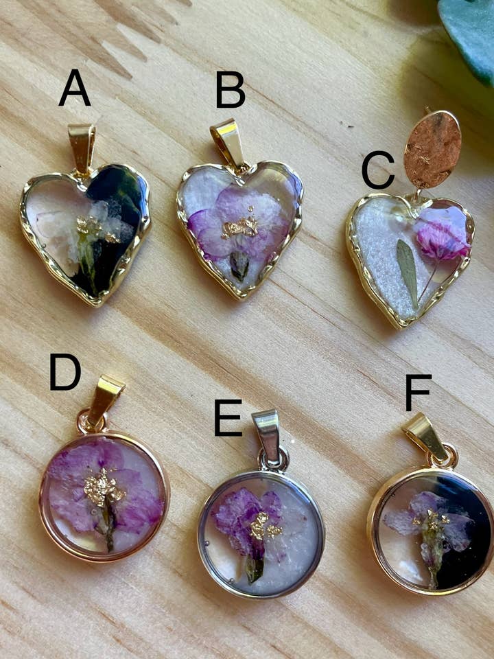 Real Flower Necklaces for wholesale by Jewelry & More By KristiCo