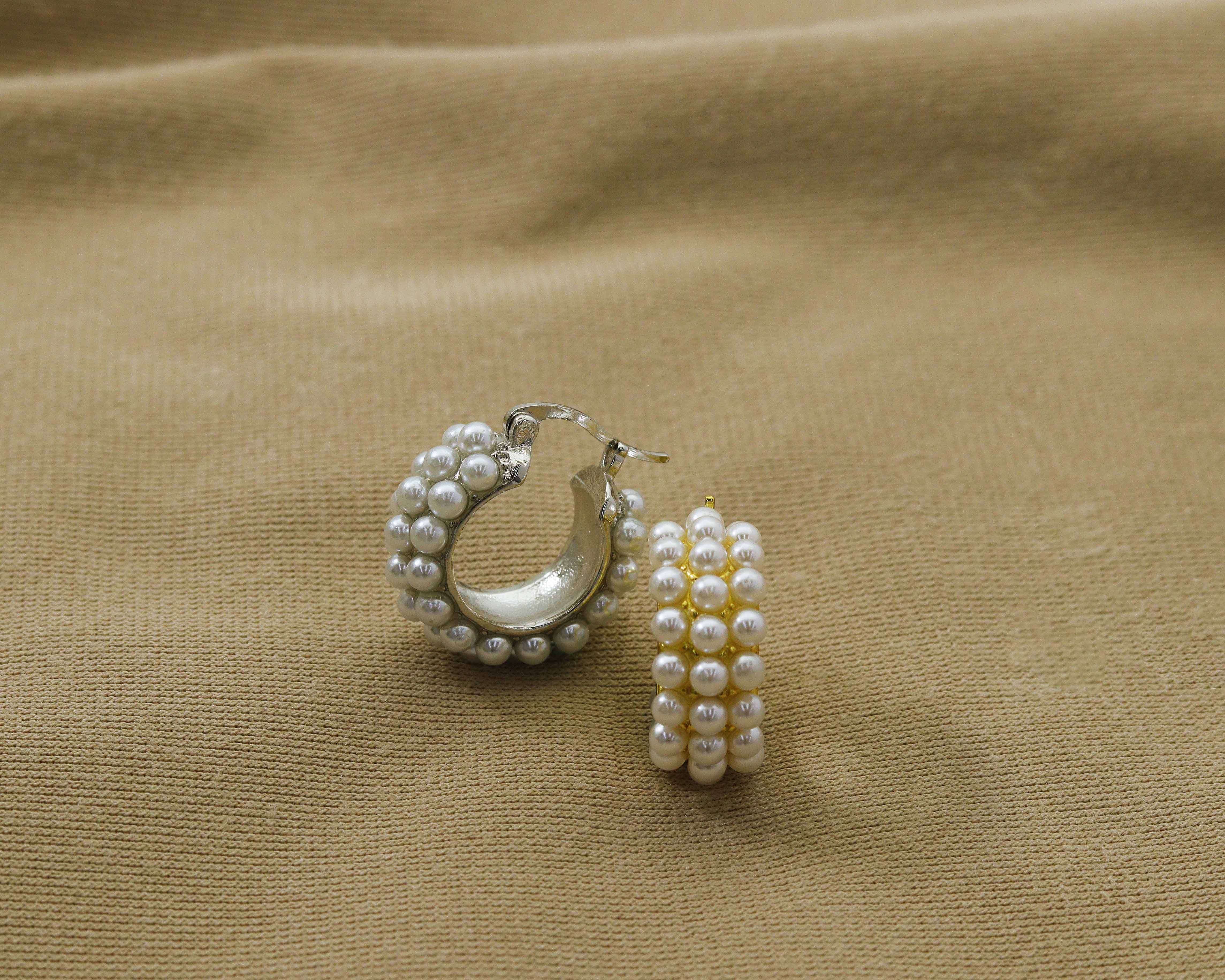BestBeads&Beyond - Wholesale Huggie Earrings - Pearl Triple Line Huggie Earrings, Sku#B153