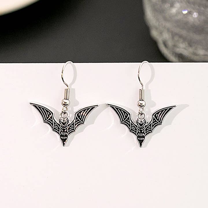 DARK HALLOWEEN FUNNY CREATIVE BAT EARRINGS_CWAJE1842 for wholesale by ACCITY