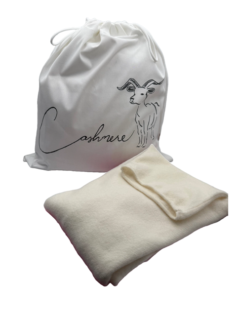 Snobby & Posh - Wholesale Storage Bag - Cashmere Sweater Storage Bag1