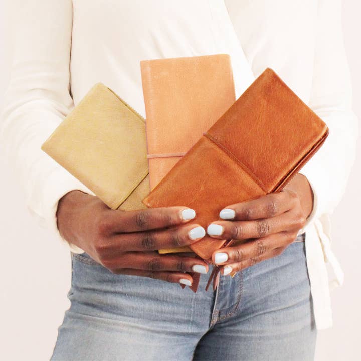 Latico Leathers - Wholesale Wallet – Women's - Andi Handcrafted Leather Wallet10