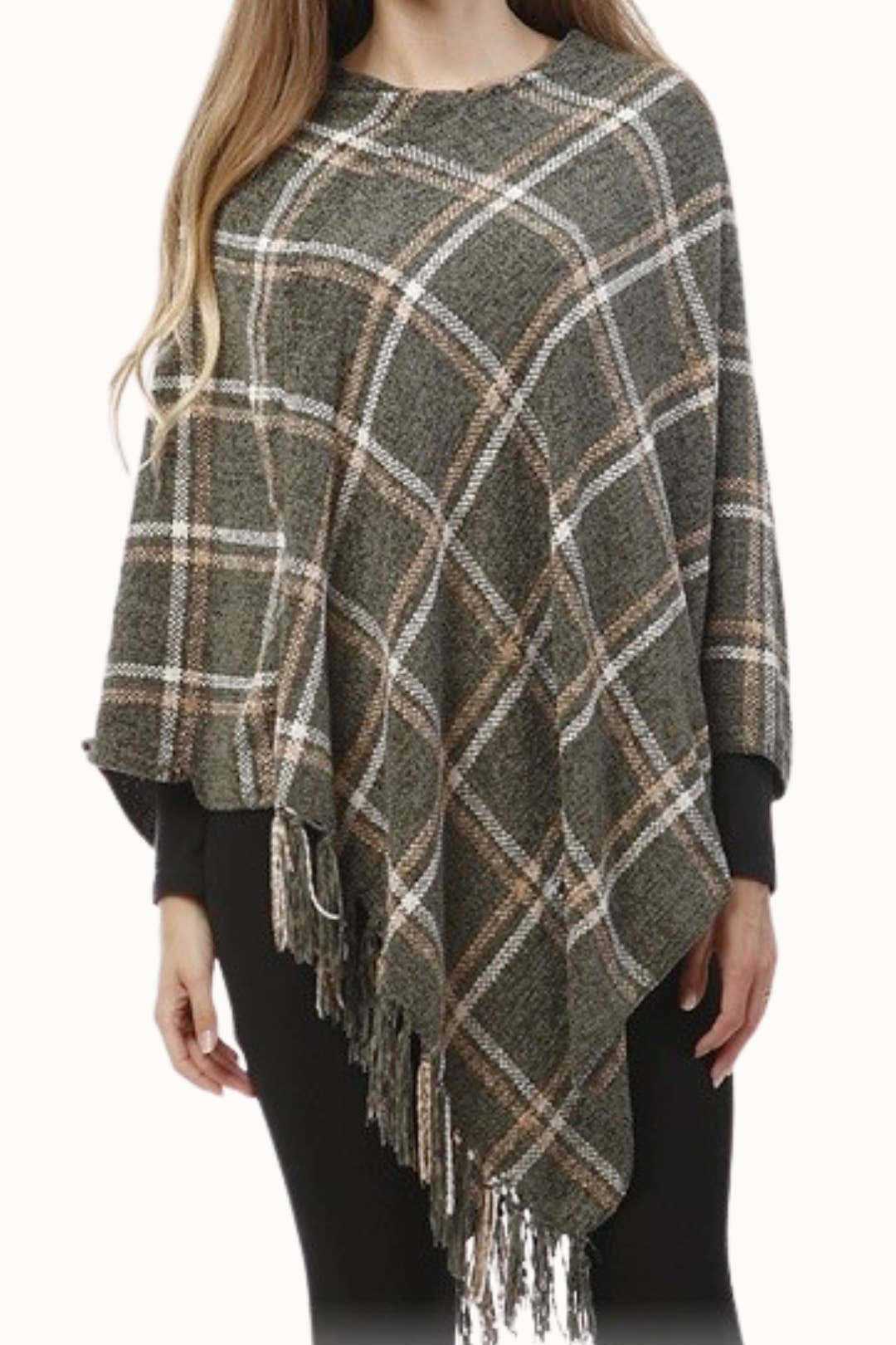 Olive & Pique – Großhandel Poncho – Unisex – Chenille-Plaid-Poncho mit Quasten, Einheitsgröße, 28" x 28"1