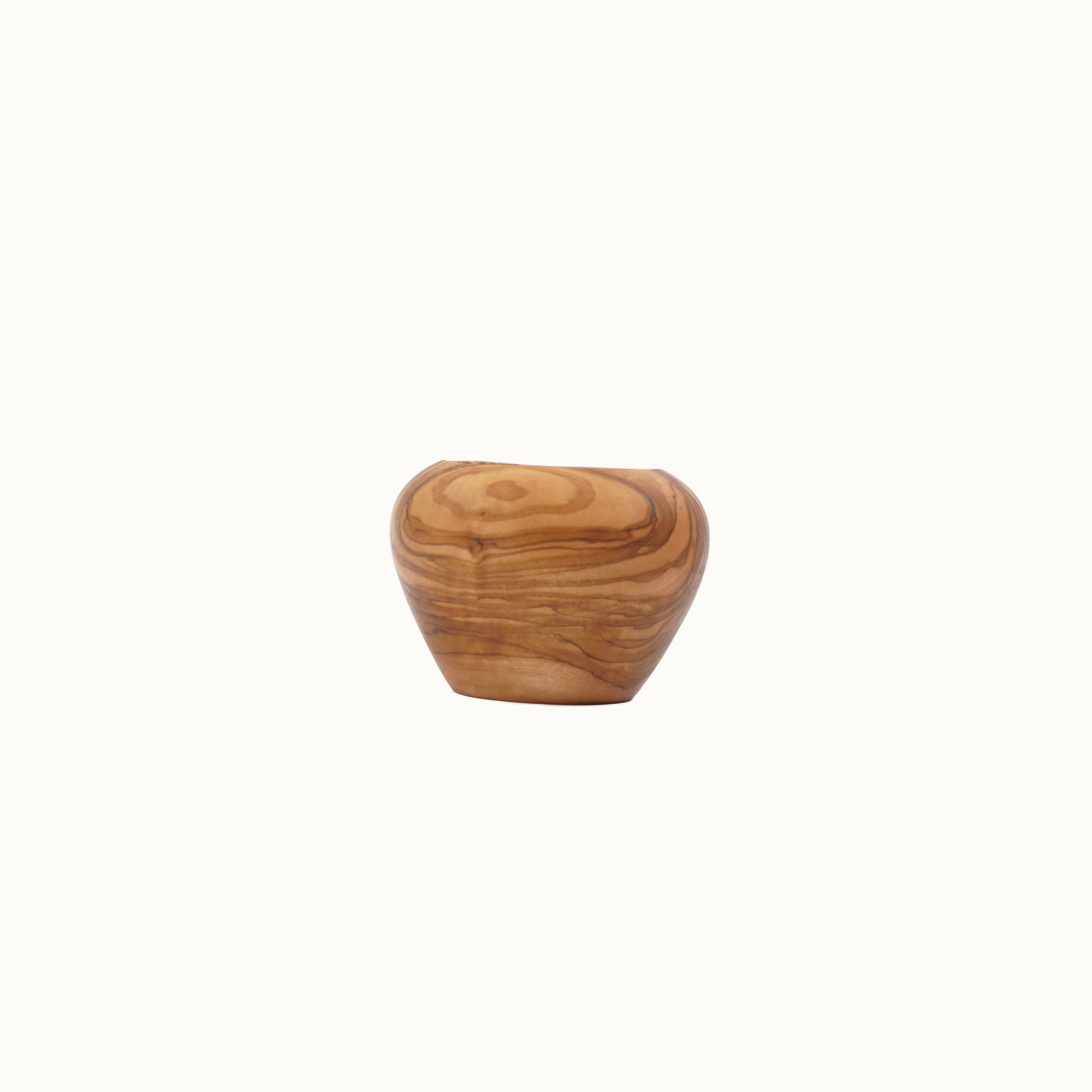 Beacrafty - Wholesale Mortar & Pestle - Mortier et Pilon Rond en Bois d'Olivier Fait Main1