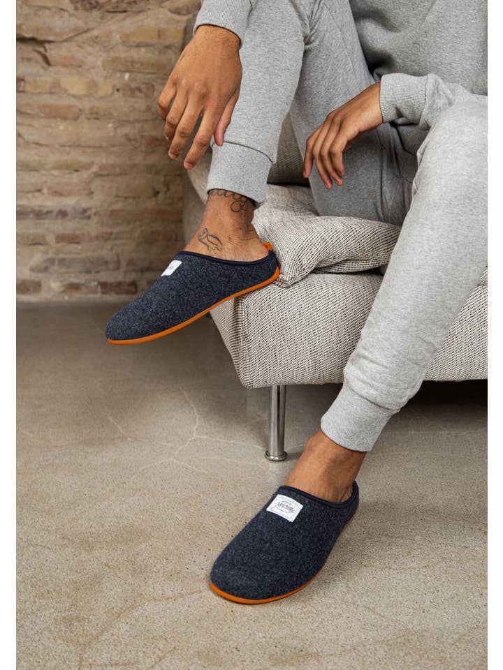 D.Franklin – wholesale Slippers – Women's – Mercredy Slipper Navy/Orange
