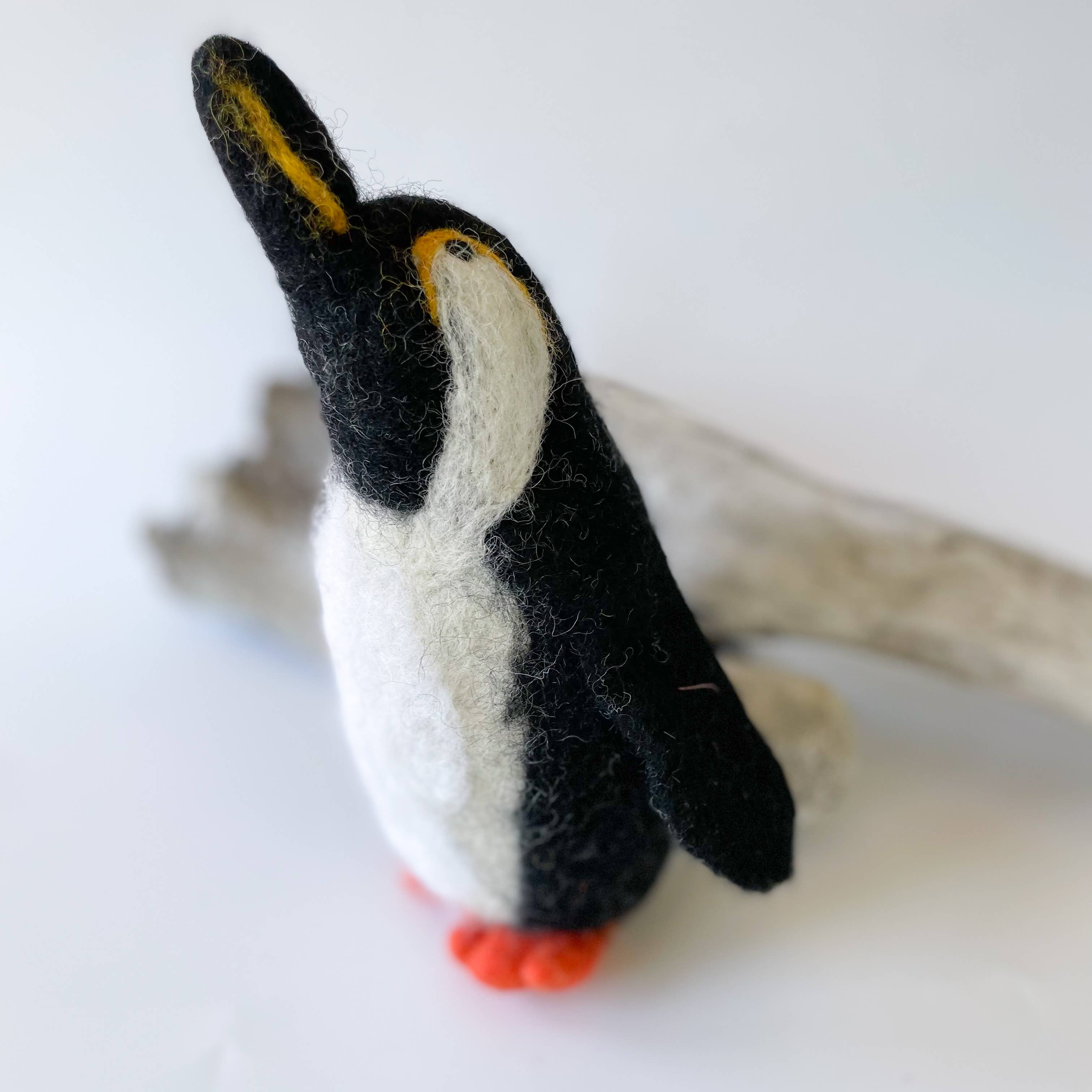 AKUKU - Wholesale Decorative Tabletop Object - Big  Standing Penguin Felt Decor0