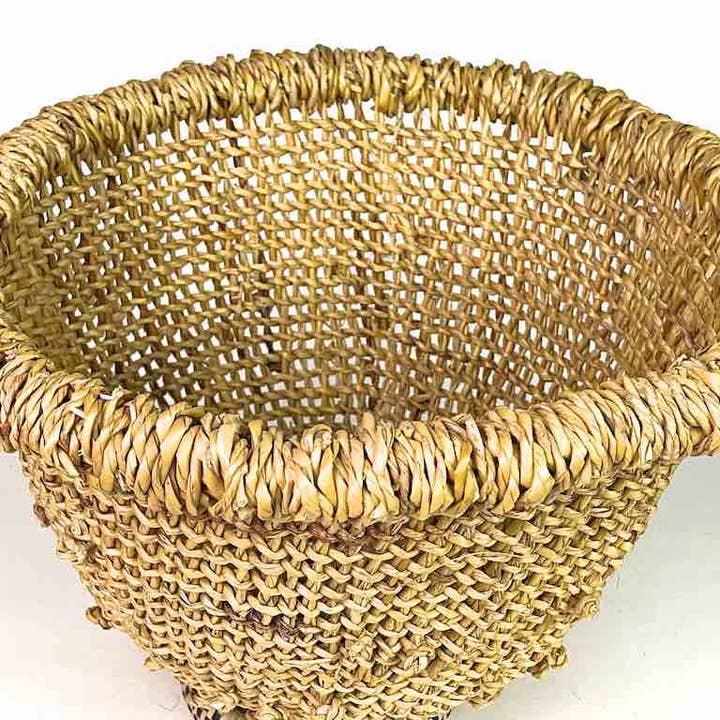 The Niger Bend - Vendita all'ingrosso Cestini - Cestino in stile «setaccio» in paglia profonda su supporto «ciambella» - Burkina Faso3