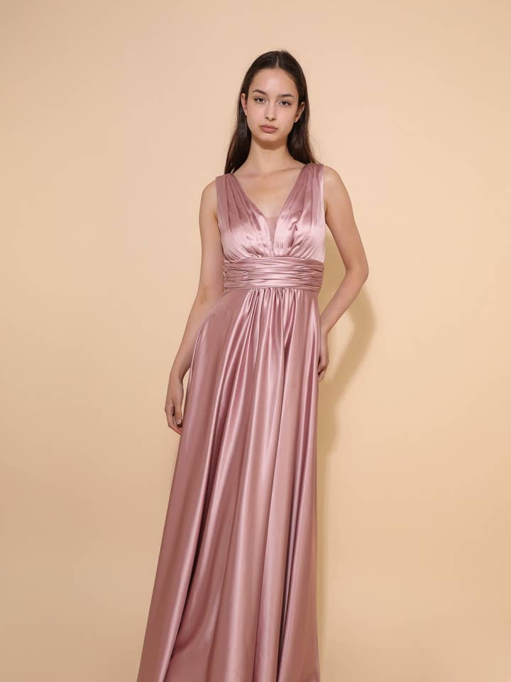 Lautinel – Engroshandel Aftenkjole - Dame – Aftenkjole i stor størrelse i satin med V-udskæring R1874G0