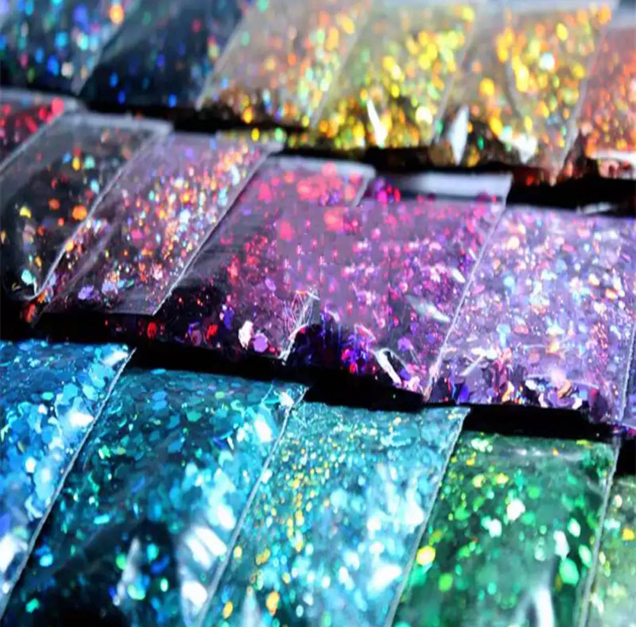 THE HAPPY POST COMPANY - Wholesale Craft Supplies - Mega 20 Glitter Kit5