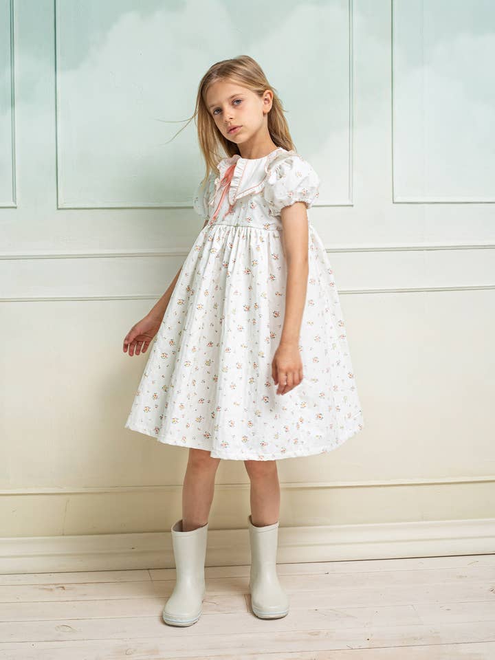 White Flowers Bella Dress Flower Print for wholesale on Faire1