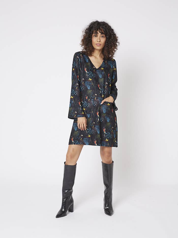 Robe trapèze en velours imprimée PERRUCHE BLEU for wholesale by MADE IN SENS