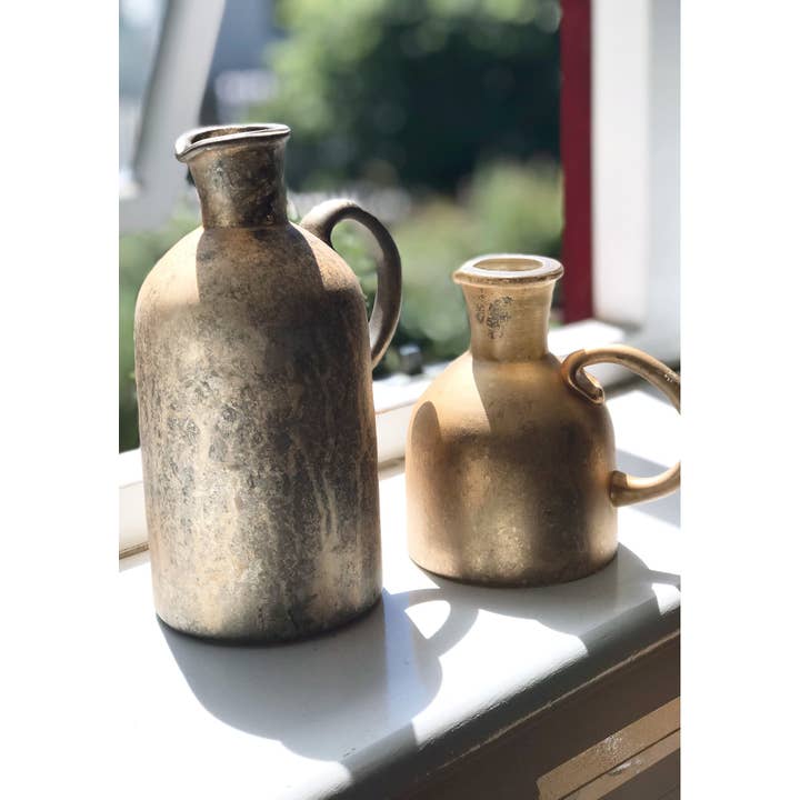 Namaste – wholesale Decorative tabletop object – Foiled Glass Bottle With Handle1