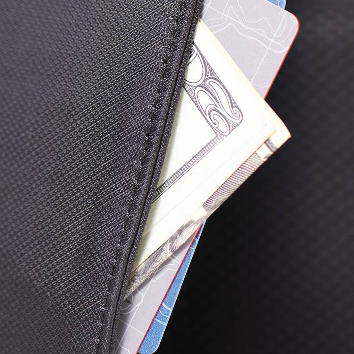 Svart EZRI Elite för wholesale på Faire10