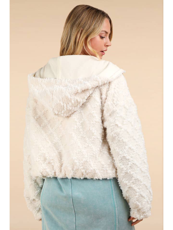 VERY J - Wholesale Jacket - Women's - NJ90342-Oversized Fuzzy Fur Textured Knit Hoodie Jacket