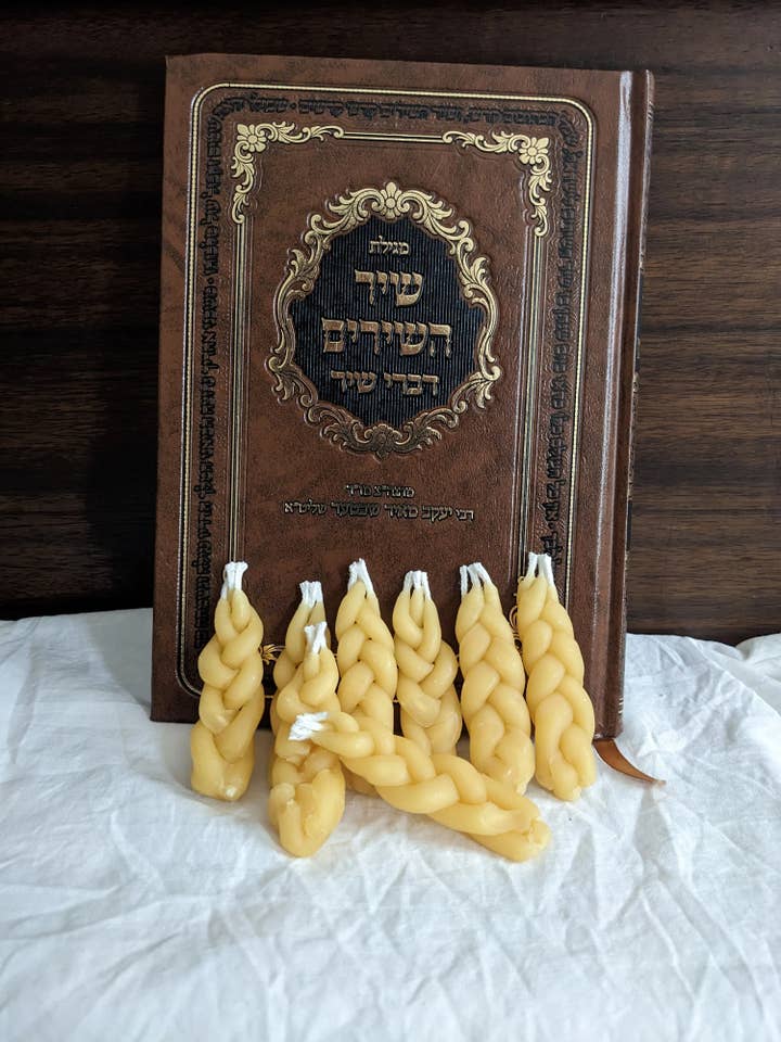 Mini Beeswax Havdalah Candles - 10 Pack and other Purchase Wholesale elloh. Free Returns & Net 60 Terms on Faire trending on Faire.