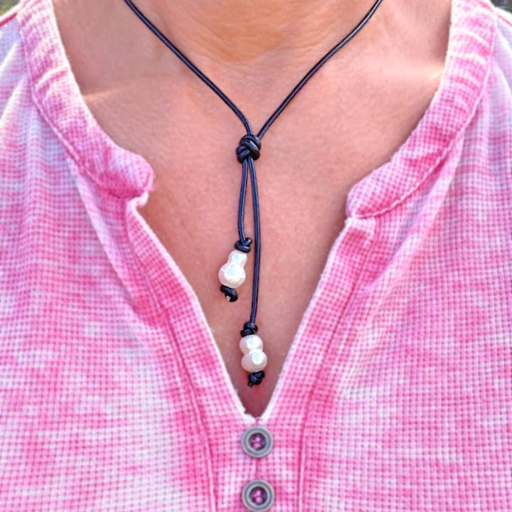 10E Baroque Pearl Lariat for wholesale by Sea Ranch Jewelry