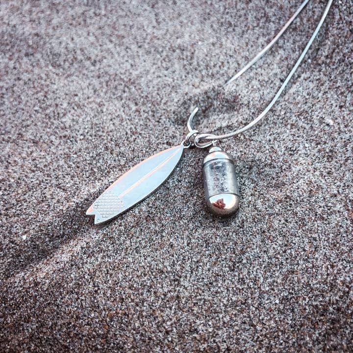 Laguna Treasures - Wholesale Pendant/Charm Necklace - Laguna Beach Pendant Surfboard Silver