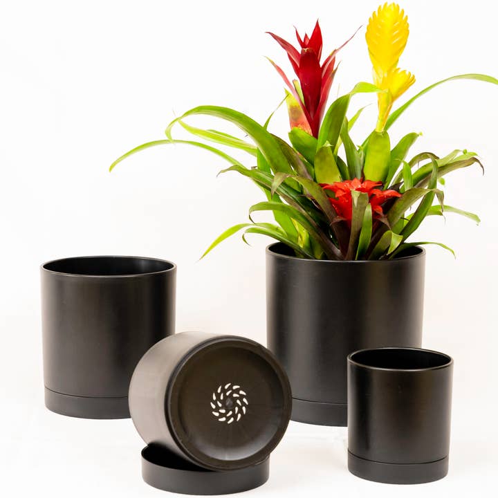 SiegmuntTrade LLC - Wholesale Plant Pot - 4 Pack Plastic Plant Pots Indoor, 4/5/6/7 Inches17