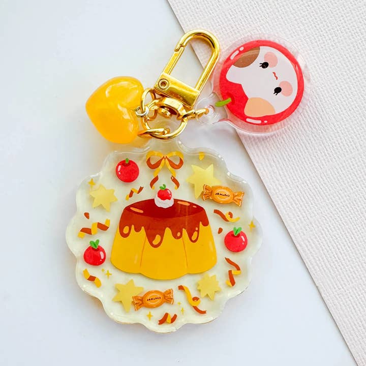 Flan Trinket Acrylic Keychain with Cat Charm & Heart Bead for wholesale by PekoPuff
