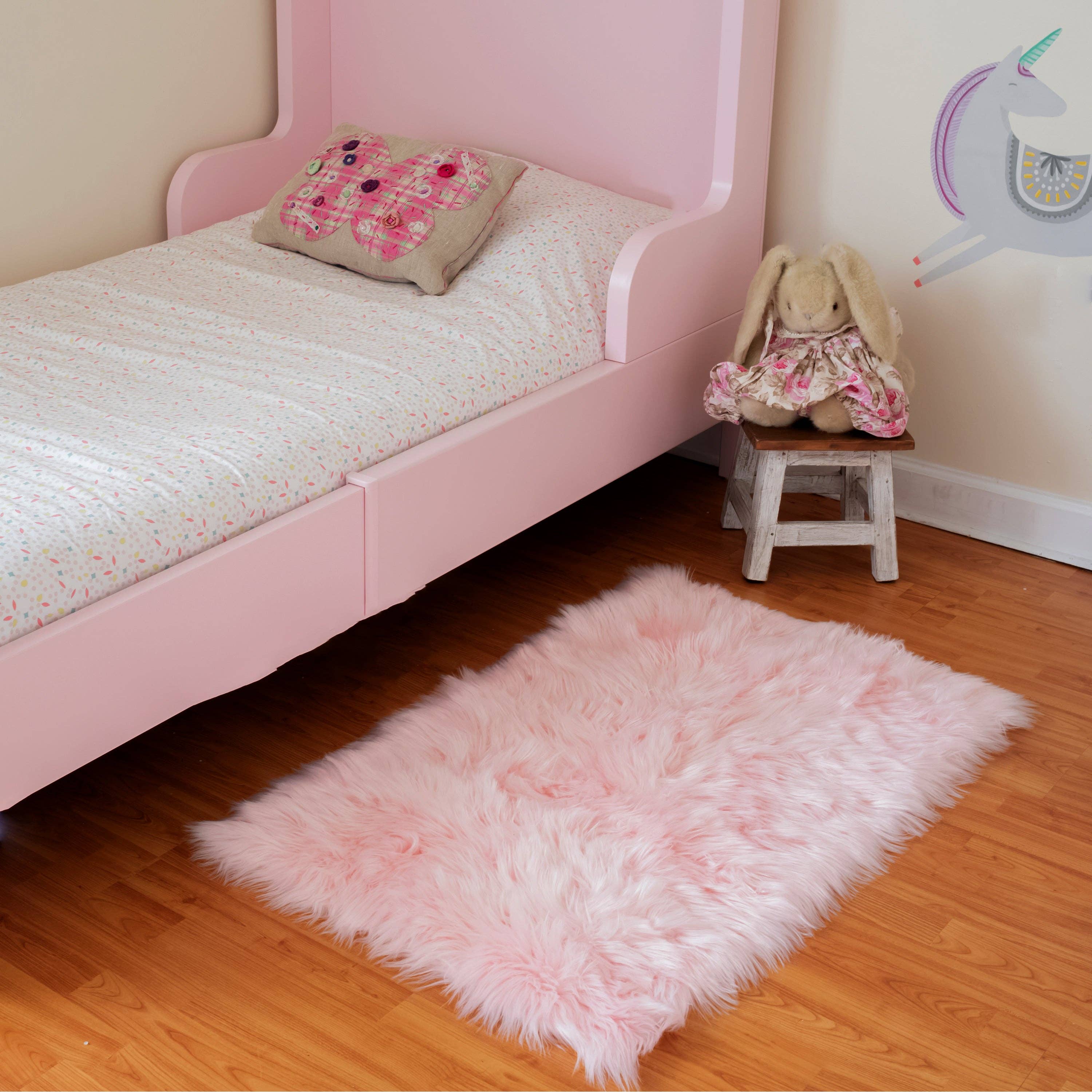 Walk on Me - Wholesale Area Rug - Faux Fur Super Soft and Silky Area Rug Witn Non Slip Backing and Machine Washable25