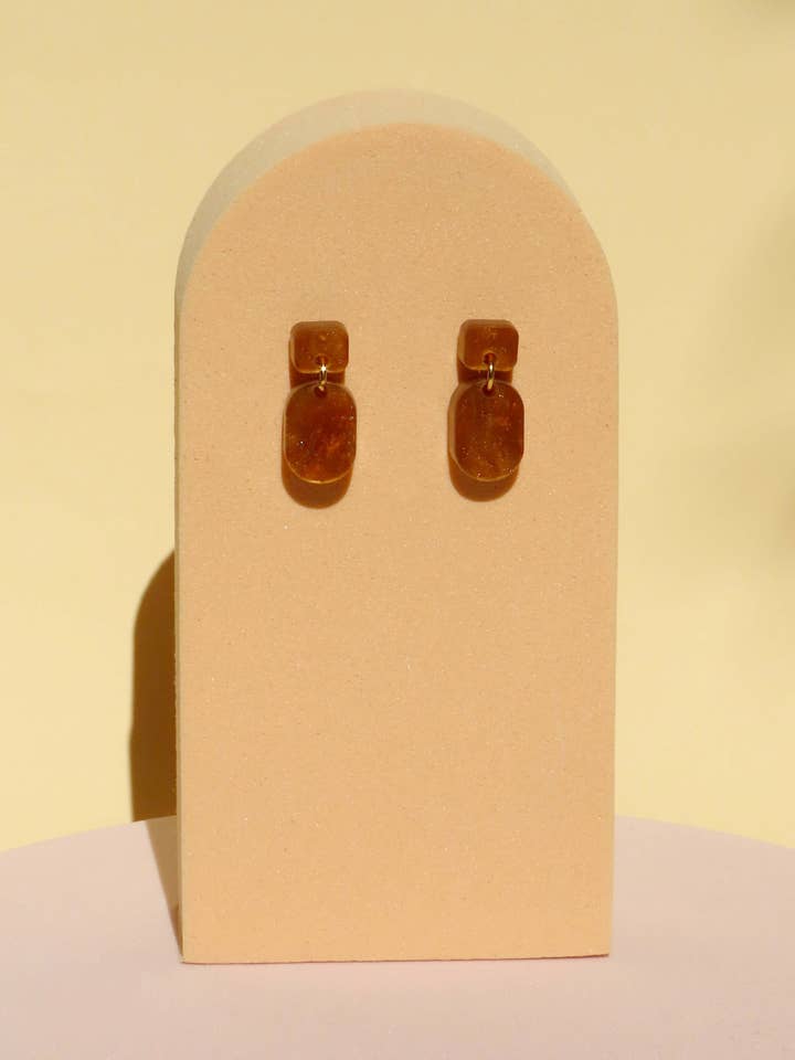 Brown Creamy Mini Earrings for wholesale by Niemalsmehrohne