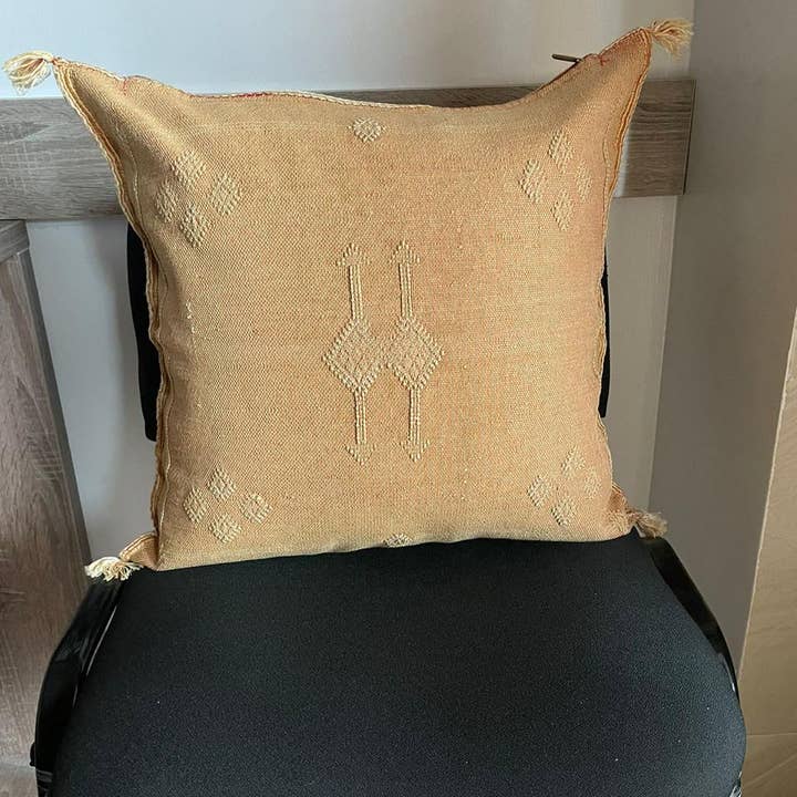 marrakeshop - Wholesale Throw Pillow Cover - Premium Square Cactus Silk Pillow Cover