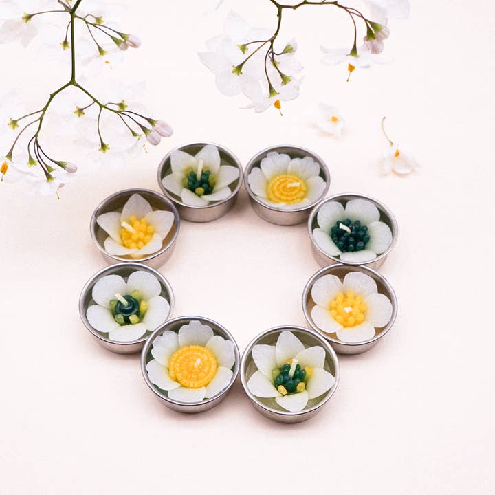 Assorted Handmade White Garden Flower Scented Tealights for wholesale by Hana Blossom