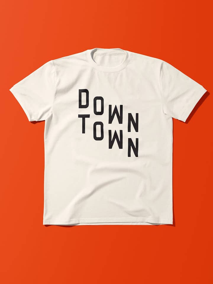 Deluxe Special - Vendita all'ingrosso Maglietta serigrafata - Unisex - Maglietta Downtown Old School