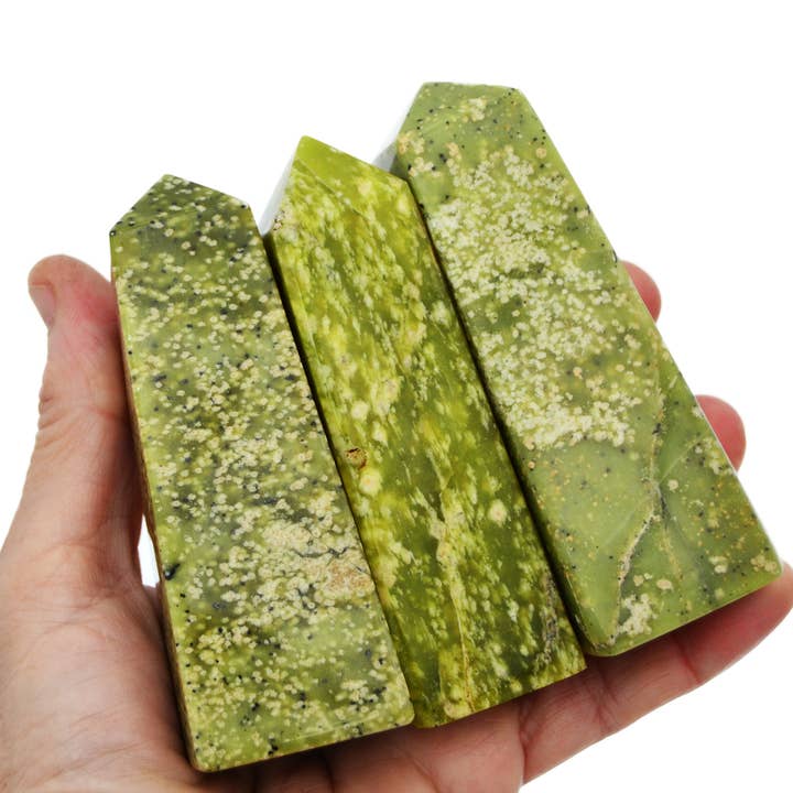 Kaia & Crystals - Wholesale Spiritual stone/crystal - Natural Serpentine Crystal Obelisk (100g - 300g)