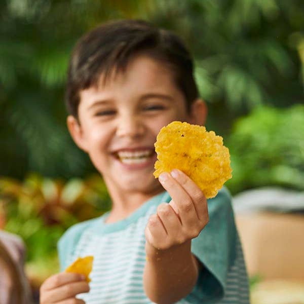 Solula - Wholesale Chips - Plantain Crisps / Chips - Tostones - Roasted Garlic, GF4