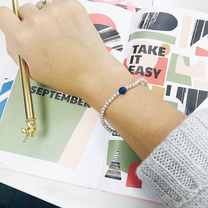 Bracelet Pierre de naissance de septembre pour la vente par SYMBOLOGY JEWELLERY